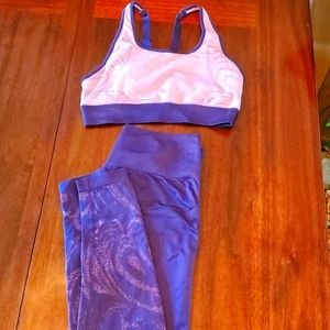 Fabletocs workout set, leggings and bra